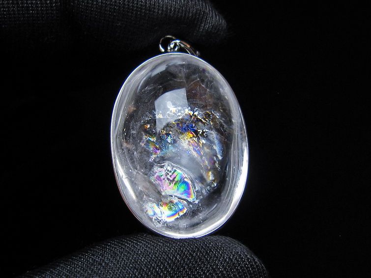 アイリスクォーツ 水晶 ペンダント 虹入り メール便可 一点物 112-14141