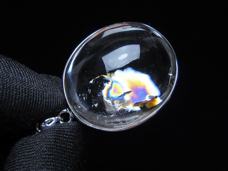 アイリスクォーツ 水晶 ペンダント 虹入り メール便可 一点物 112-14149