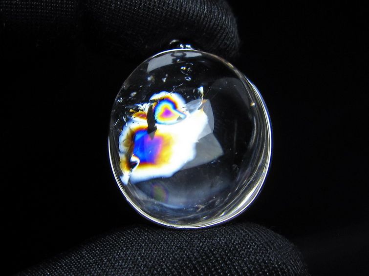 アイリスクォーツ 水晶 ペンダント 虹入り メール便可 一点物 112-14149