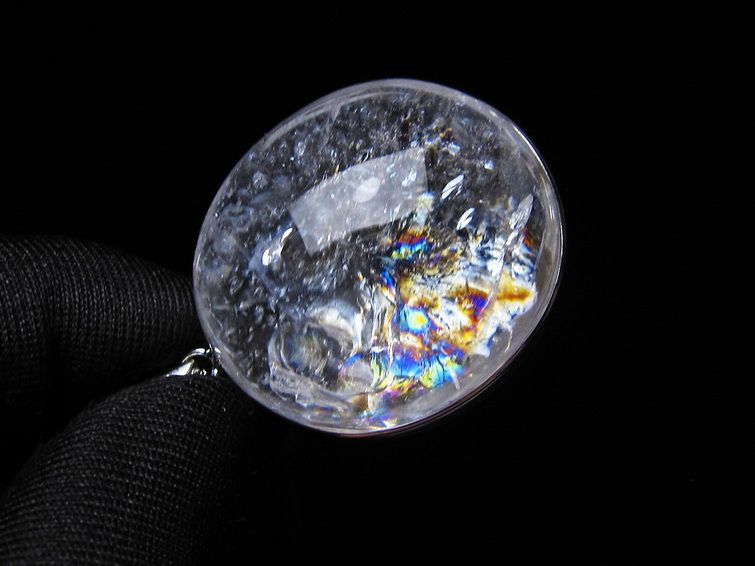 アイリスクォーツ 水晶 ペンダント 虹入り メール便可 一点物 112-14153