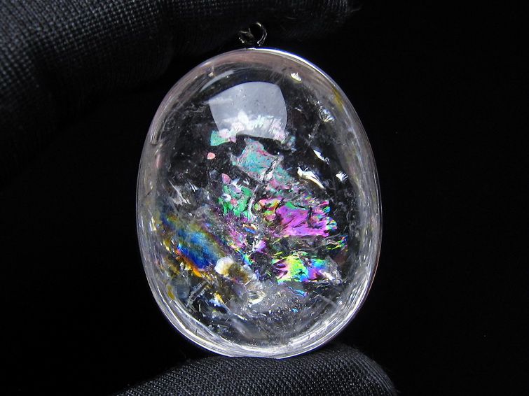 アイリスクォーツ 水晶 ペンダント 虹入り メール便可 一点物 112-14161