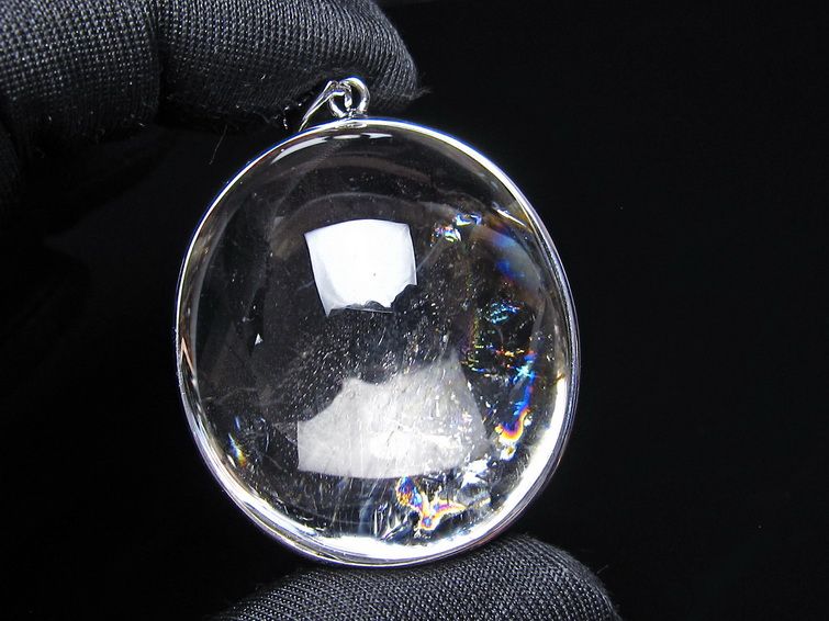 アイリスクォーツ 水晶 ペンダント 虹入り メール便可 一点物 112-14162