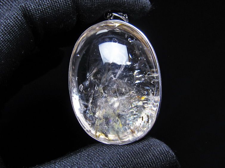 アイリスクォーツ 水晶 ペンダント 虹入り  一点物 112-14167