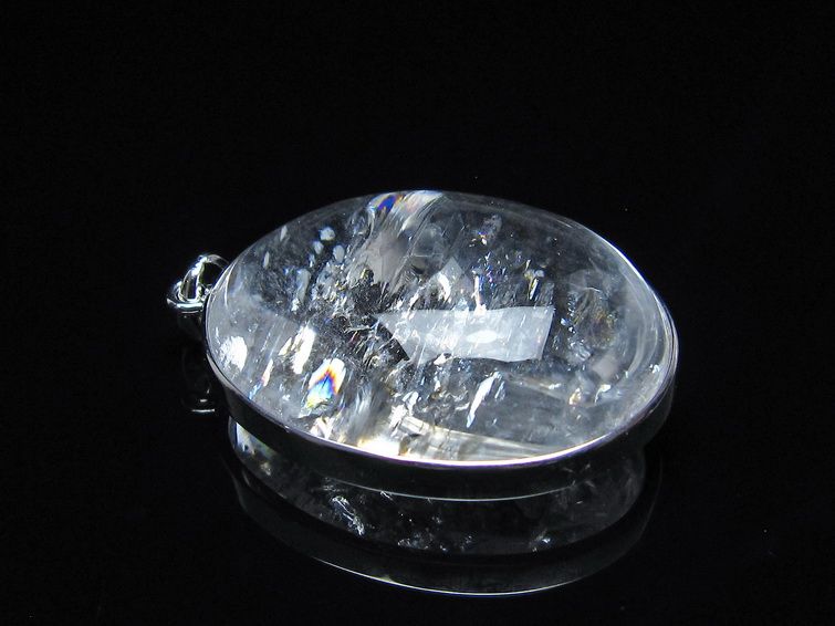 アイリスクォーツ 水晶 ペンダント 虹入り  一点物 112-14172