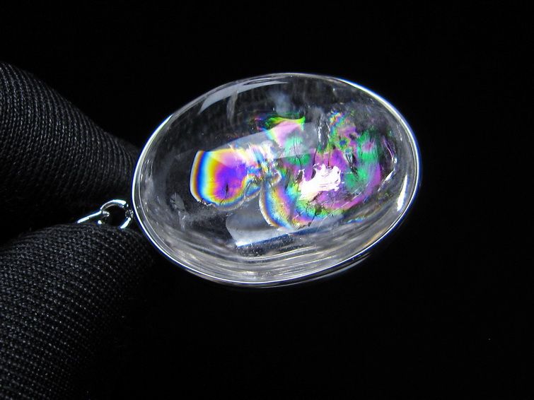 アイリスクォーツ 水晶 ペンダント 虹入り  一点物 112-14177