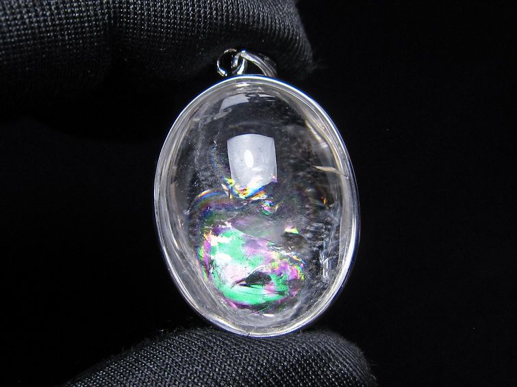 アイリスクォーツ 水晶 ペンダント 虹入り  一点物 112-14177