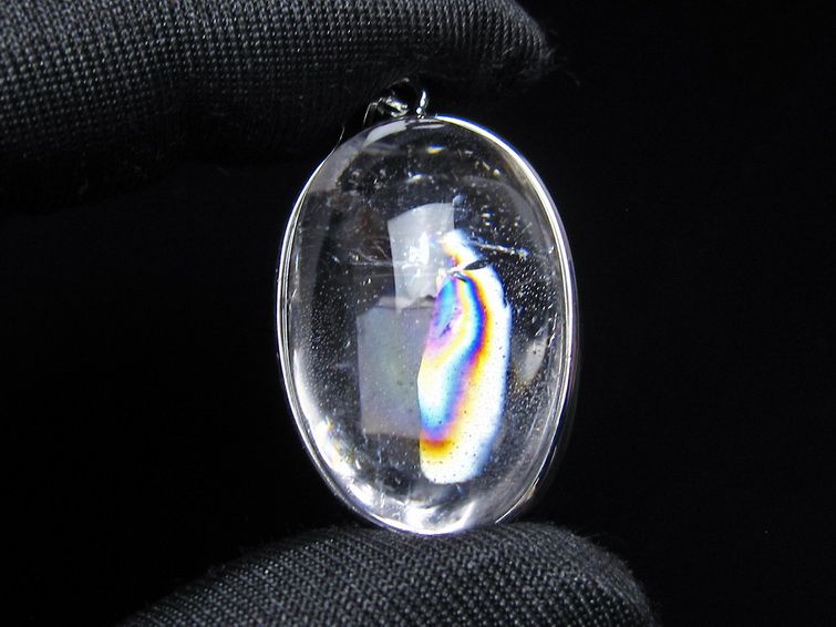 アイリスクォーツ 水晶 ペンダント 虹入り  一点物 112-14178