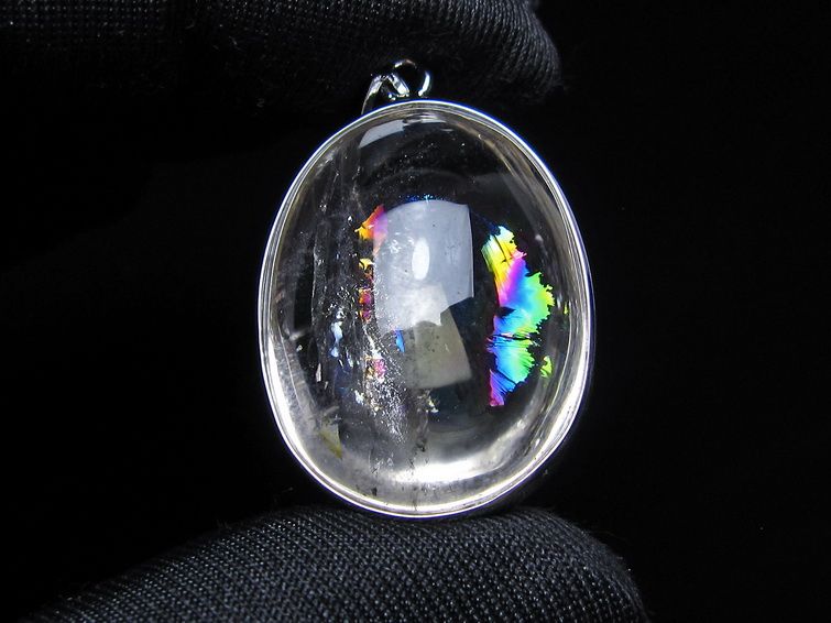 アイリスクォーツ 水晶 ペンダント 虹入り  一点物 112-14183