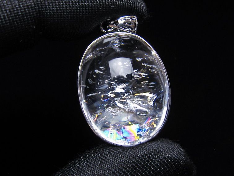 アイリスクォーツ 水晶 ペンダント 虹入り  一点物 112-14184