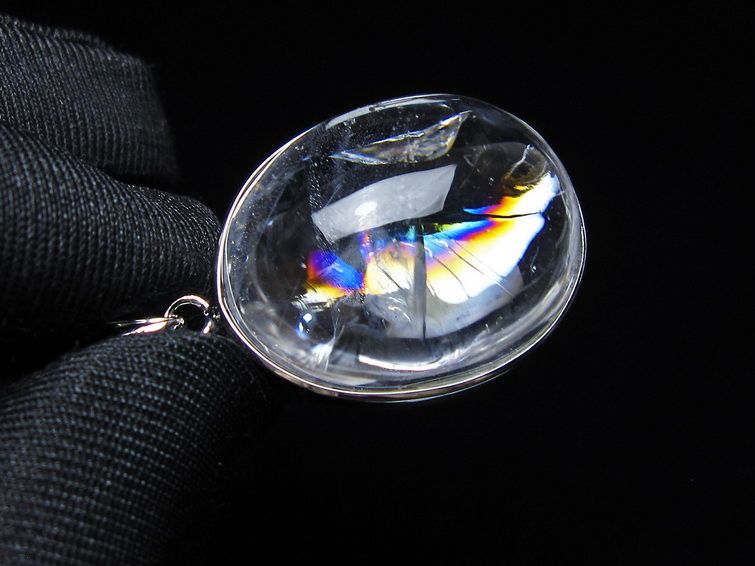 アイリスクォーツ 水晶 ペンダント 虹入り  一点物 112-14185