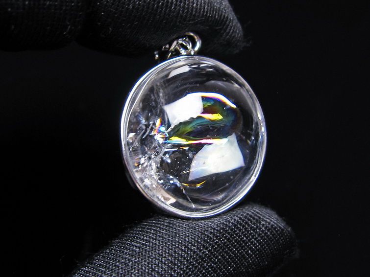 アイリスクォーツ 水晶 ペンダント 虹入り  一点物 112-14188
