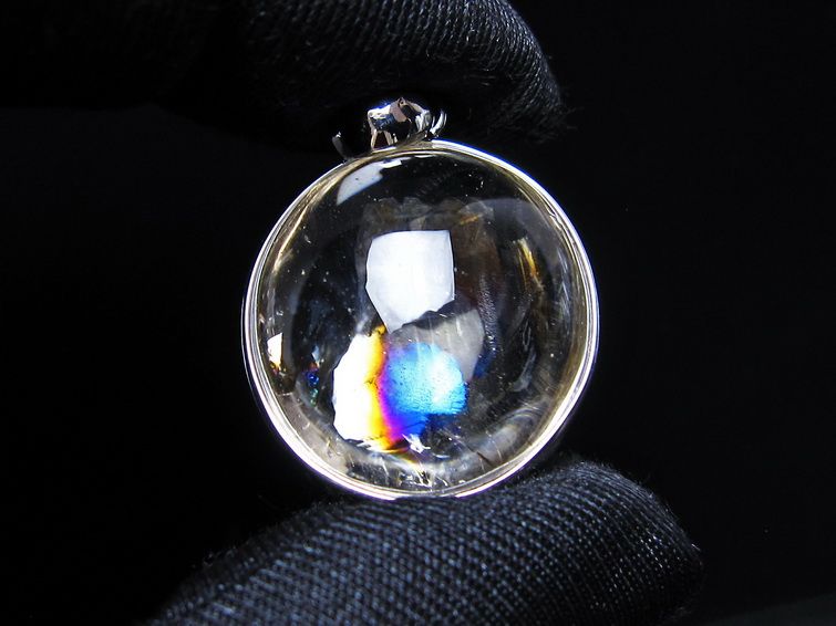 アイリスクォーツ 水晶 ペンダント 虹入り  一点物 112-14191