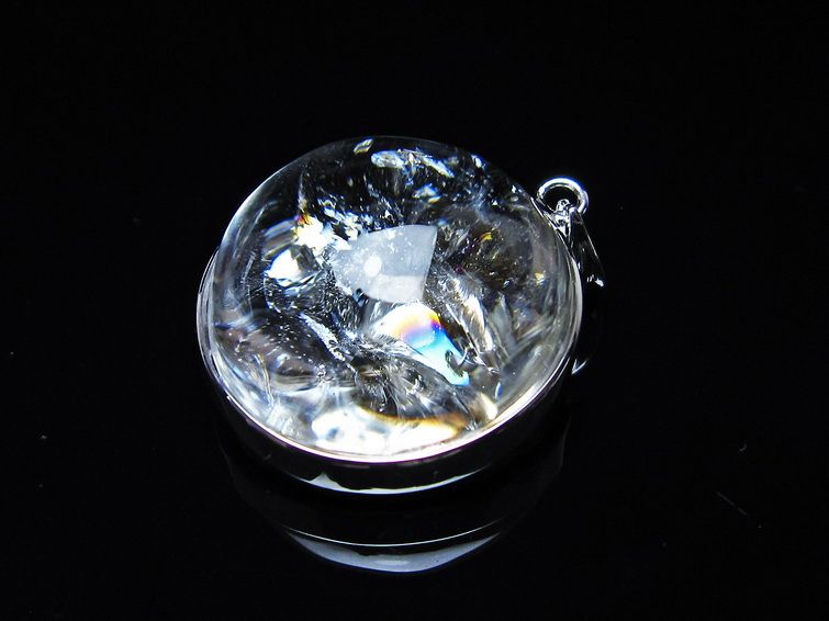 アイリスクォーツ 水晶 ペンダント 虹入り  一点物 112-14196