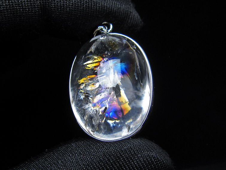 アイリスクォーツ 水晶 ペンダント 虹入り  一点物 112-14197