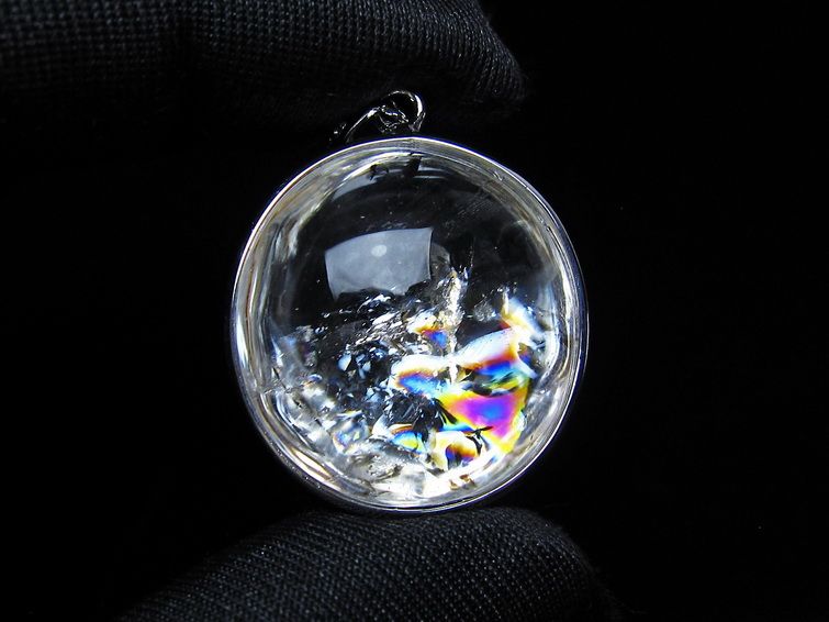 アイリスクォーツ 水晶 ペンダント 虹入り  一点物 112-14199