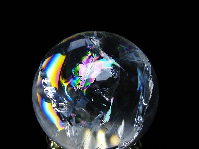 アイリスクォーツ 水晶 丸玉 虹入り 28mm 水晶玉 置物 スフィア 141-6927