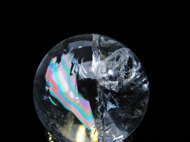 アイリスクォーツ 水晶 丸玉 虹入り 28mm 水晶玉 置物 スフィア 141-6933