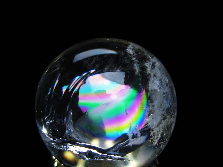 アイリスクォーツ 水晶 丸玉 虹入り 27mm 水晶玉 置物 スフィア 141-6948