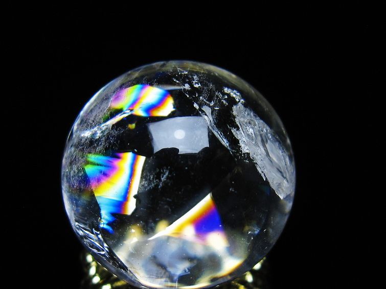 アイリスクォーツ 水晶 丸玉 虹入り 26mm 水晶玉 置物 スフィア 141-6975