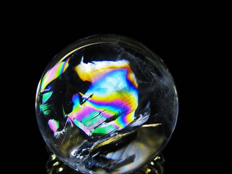 アイリスクォーツ 水晶 丸玉 虹入り 26mm スフィア 置物 水晶玉 一点物 141-7059
