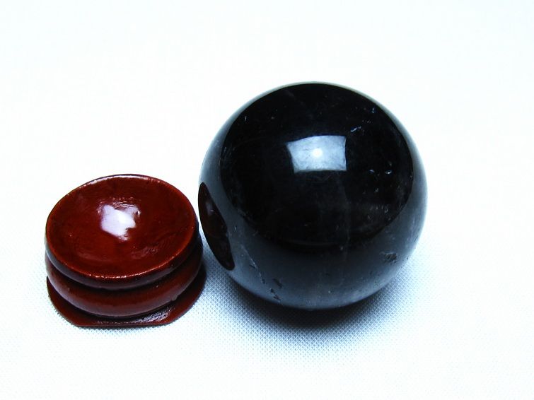 黒水晶 モリオン 丸玉 35mm スフィア 置物 原石 141-7409 [sold out]