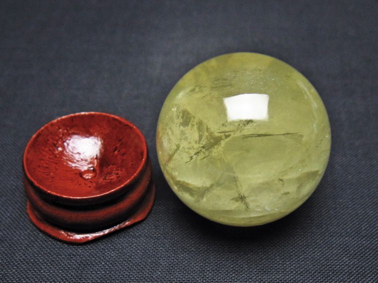 シトリン 丸玉 32mm シトリンクォーツ スフィア 置物 一点物 141-7844