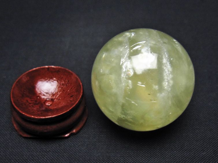 シトリン 丸玉 32mm シトリンクォーツ スフィア 置物 一点物 141-7849