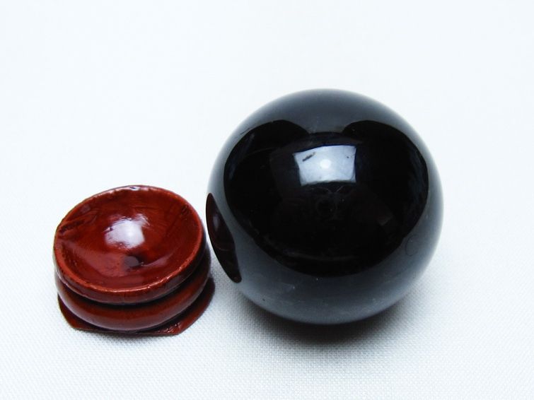 黒水晶 丸玉 36mm モリオン スフィア 置物 一点物 141-8174
