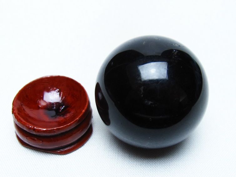 黒水晶 丸玉 34mm モリオン スフィア 置物 一点物 141-8228