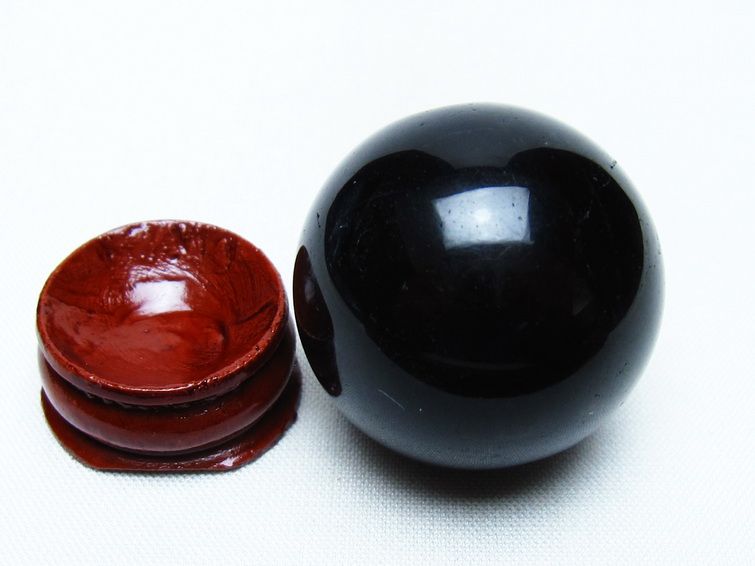 黒水晶 丸玉 33mm モリオン スフィア 置物 一点物 141-8259