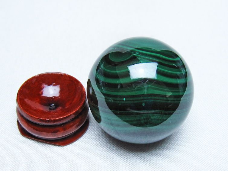 マラカイト 丸玉 34mm スフィア 置物 一点物 141-8272