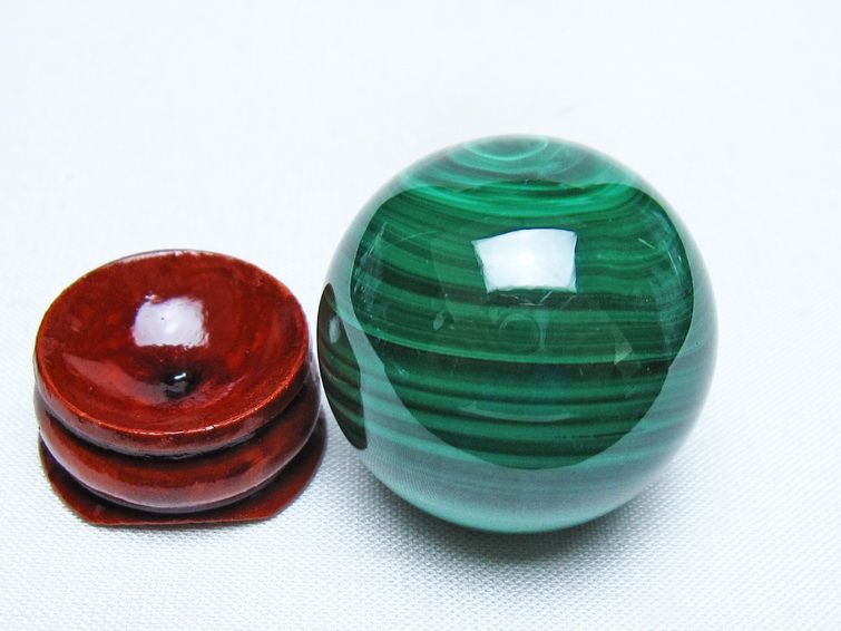 マラカイト 丸玉 32mm スフィア 置物 一点物 141-8276