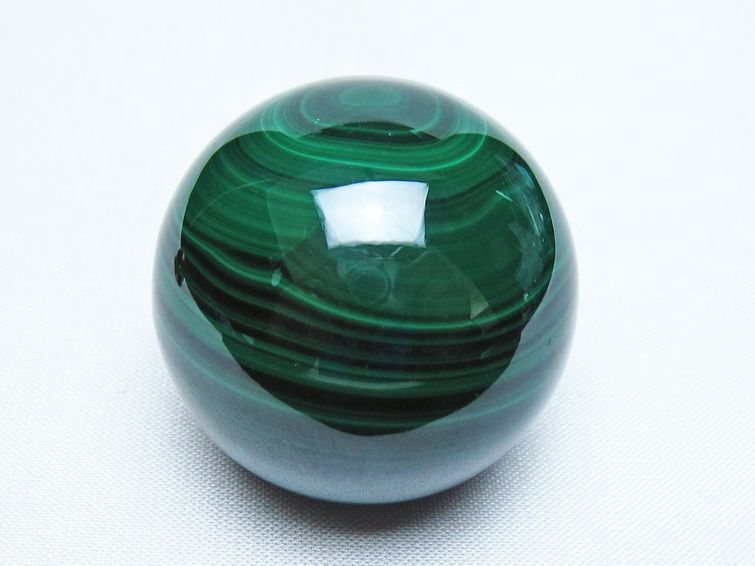 マラカイト 丸玉 40mm スフィア 置物 一点物 141-8295