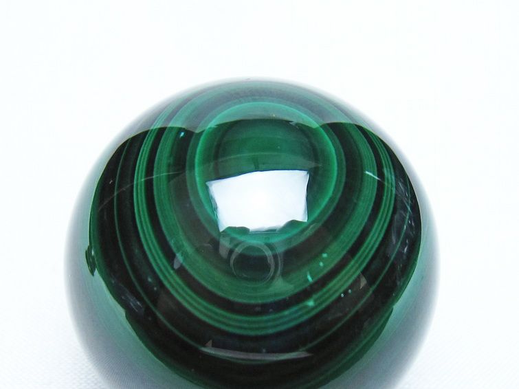 マラカイト 丸玉 42mm スフィア 置物 一点物 141-8305