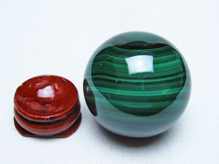 マラカイト 丸玉 38mm スフィア 置物 一点物 141-8345