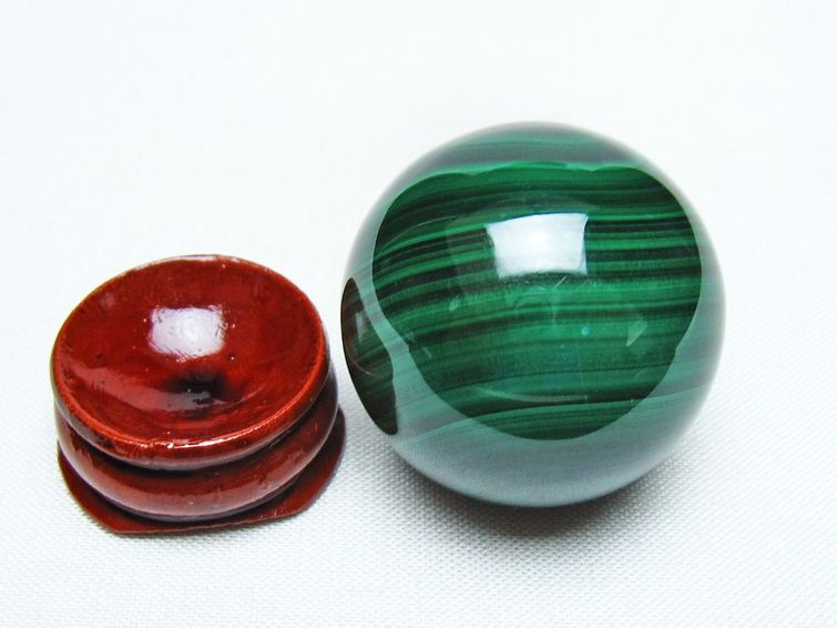 マラカイト 丸玉 32mm スフィア 置物 一点物 141-8382