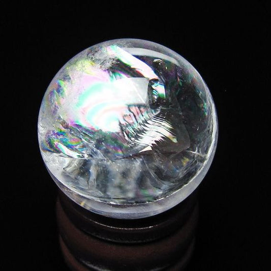 アイリスクォーツ 水晶玉 虹入り 26mm 水晶 丸玉 スフィア 置物 原石 一点物 141-8622