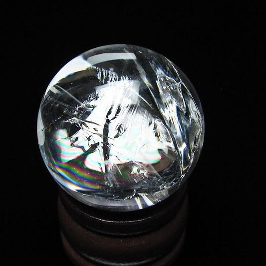 アイリスクォーツ 水晶玉 虹入り 27mm 水晶 丸玉 スフィア 置物 原石 一点物 141-8682