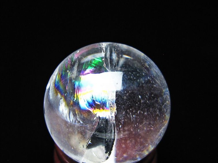 水晶 丸玉 虹入り 25mm 欠けあり アイリスクォーツ 水晶玉 置物 原石 一点物 141-8696