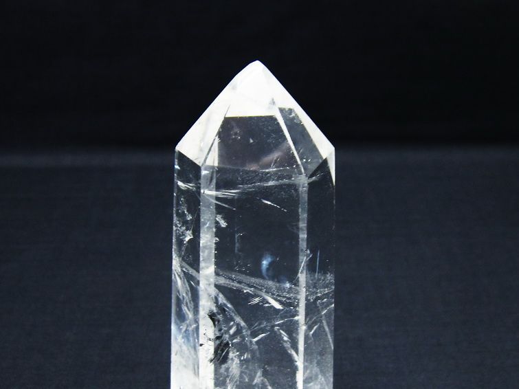 水晶 六角柱 ポイント 置物 一点物 142-10031