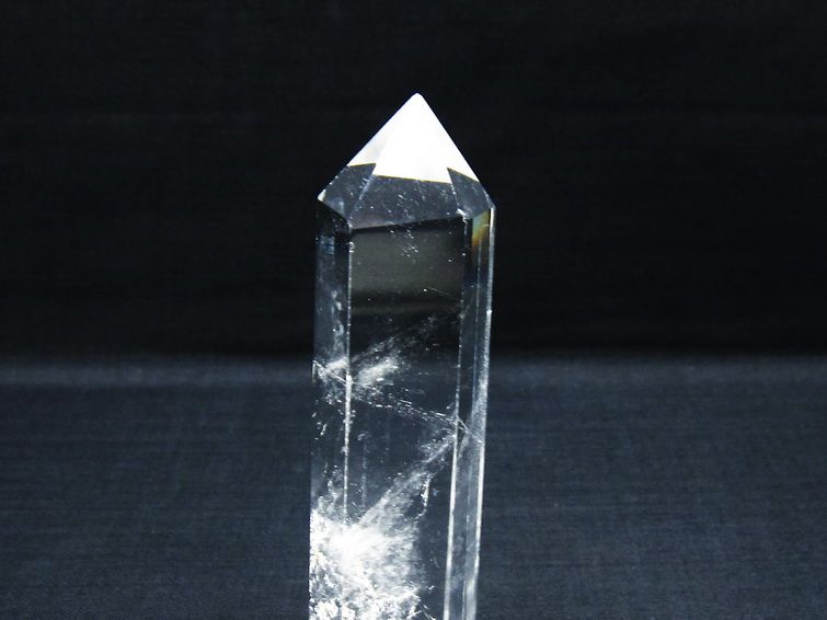 水晶 六角柱 ポイント 置物 一点物 142-10045