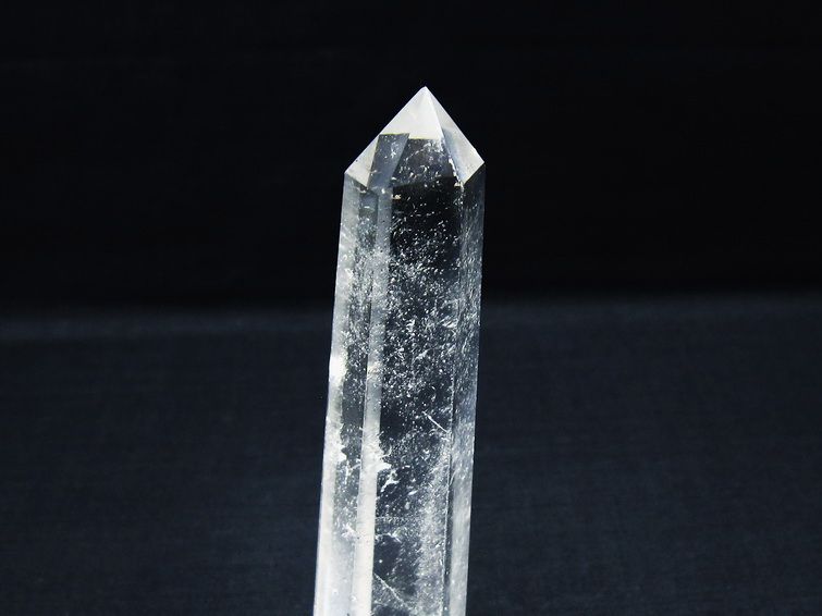 水晶 六角柱 ポイント 置物 一点物 142-10046