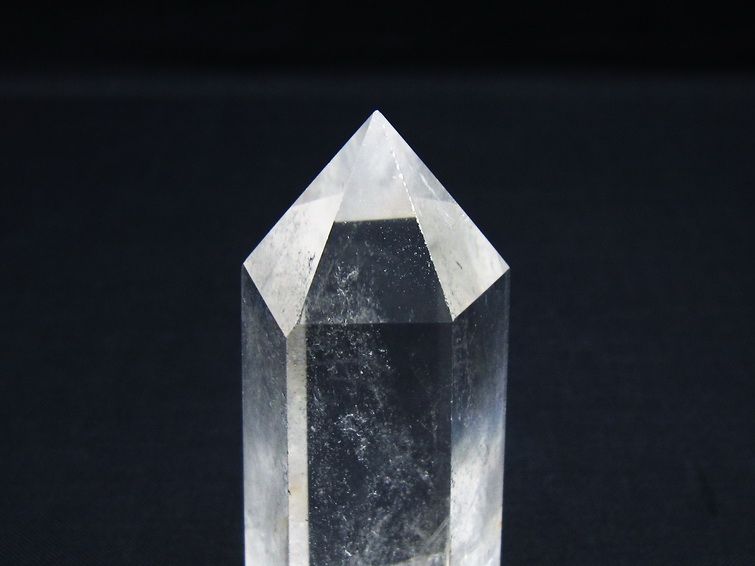 水晶 六角柱 ポイント 置物 一点物 142-10085