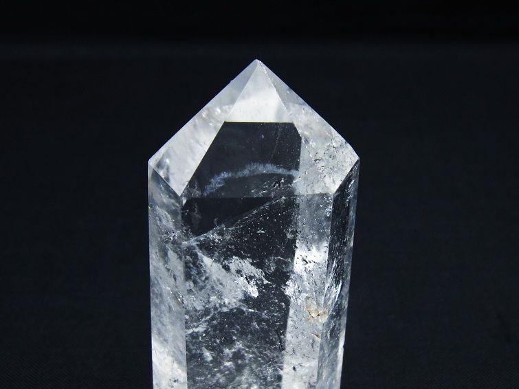 水晶 六角柱 ポイント 置物 一点物 142-10086