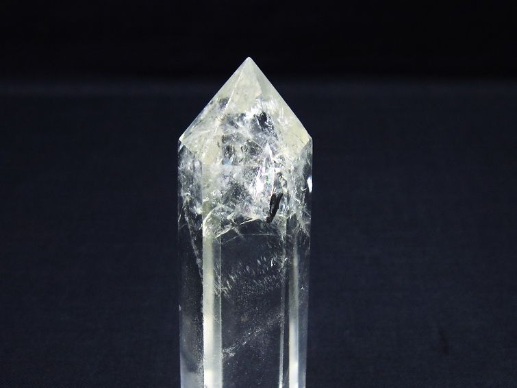 水晶 六角柱 ポイント 置物 一点物 142-10107