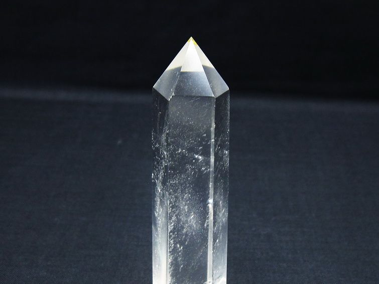 水晶 六角柱 ポイント 置物 一点物 142-10121