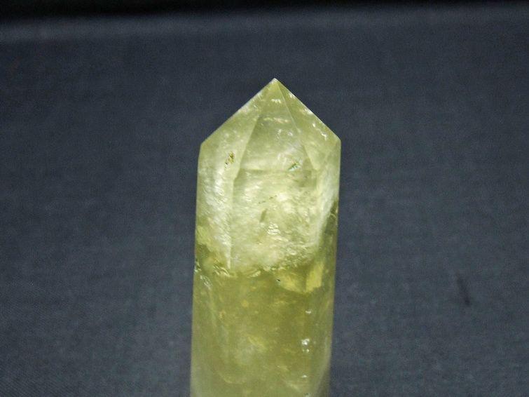 シトリンクォーツ 六角柱 シトリン ポイント 置物 一点物 142-10232