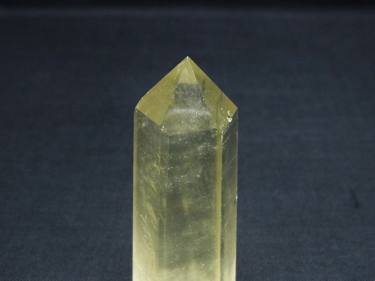 シトリンクォーツ 六角柱 シトリン ポイント 一点物 142-10567