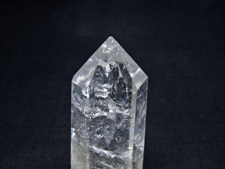 水晶 六角柱 ポイント 置物 一点物 142-10970