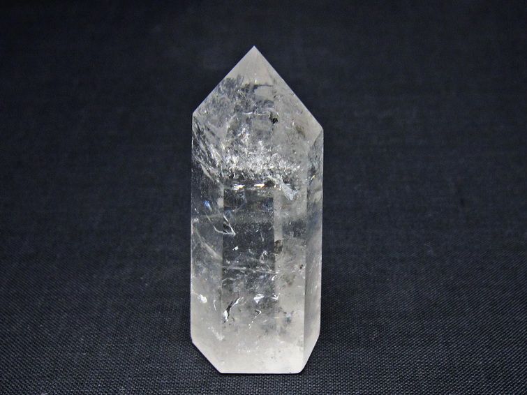 水晶 六角柱 虹入り ポイント 置物 一点物 142-10976